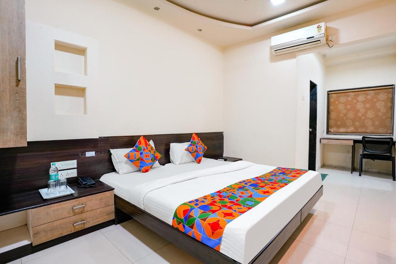 Fabhotel Regent Inn - Nr Skywalk Bridge Pimpri-Chinchwad Exteriör bild